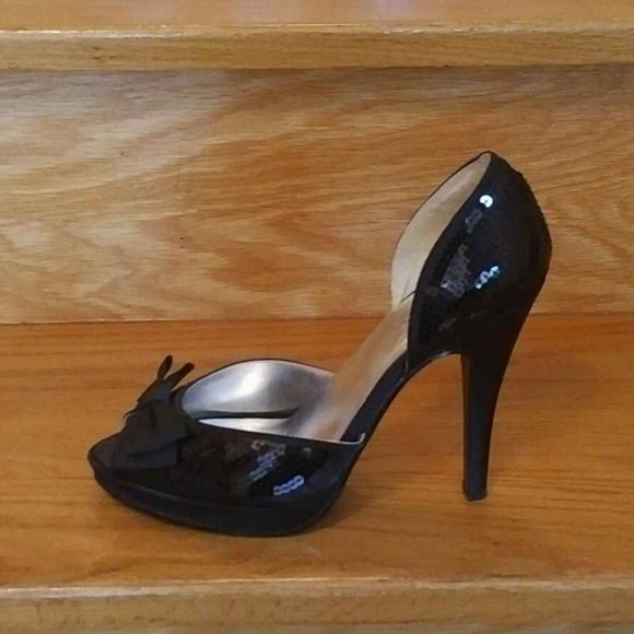 ✨HOST PICK!✨  Sequin D'Orsay Open-Toe Pumps with Satin Bows, Black, size 8 - Picture 2 of 8